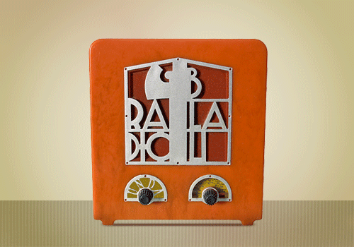 Orange retro radio with white Radio Blau Blau lettering