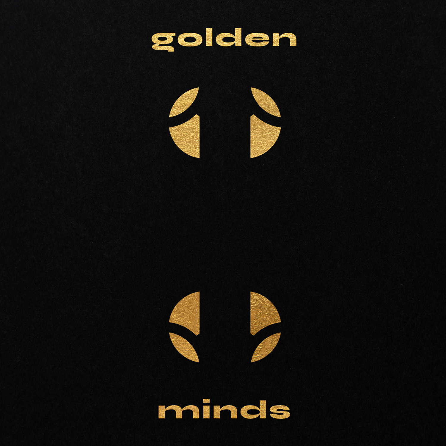 Four gold quarter-circle marks with Golden Minds lettering on black